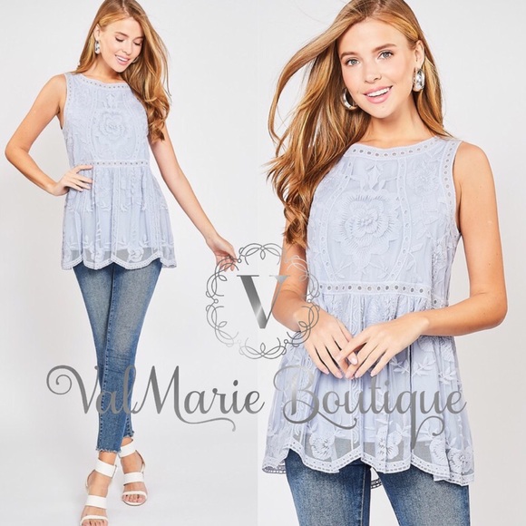 ONLY 2 LEFT! Spring fashion crochet lined blouse - Picture 5 of 7